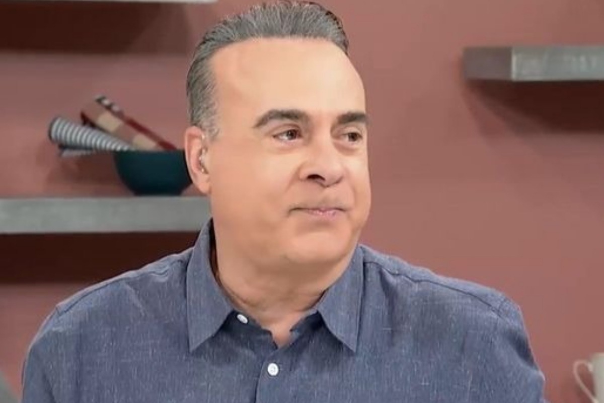 Φώτης Σεργουλόπουλος: Βούρκωσε στον αέρα της ΕΡΤ – Δεν μπόρεσε να συνεχίσει τη ροή της εκπομπής