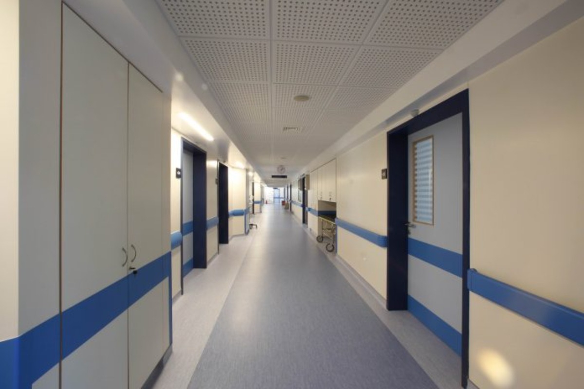 Διασωληνωμένος με μηνιγγίτιδα ο 20χρονος φοιτητής στην Πάτρα