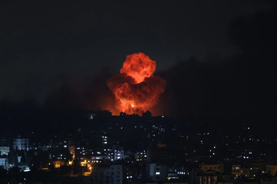Πόλεμος στο Ισραήλ: Τουλάχιστον 2.300 οι νεκροί