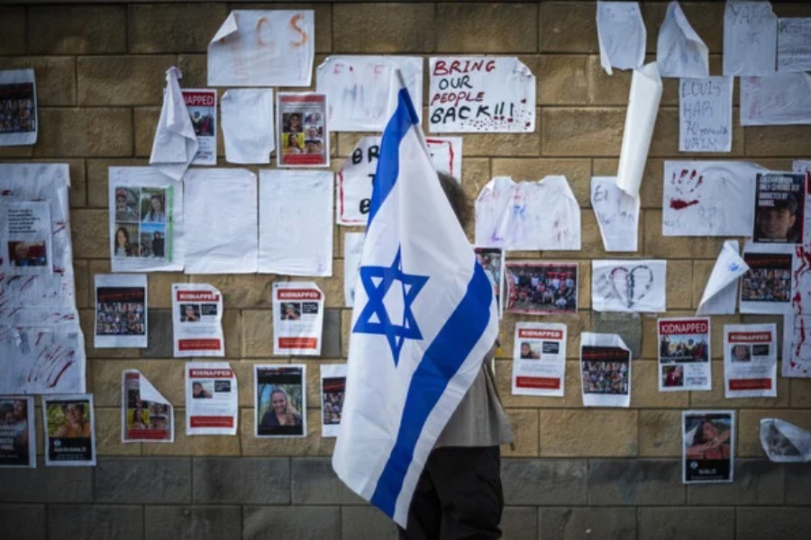 Ισραηλινοί βγήκαν στους δρόμους του Τελ Αβίβ και ζητούν παραίτηση του Νετανιάχου
