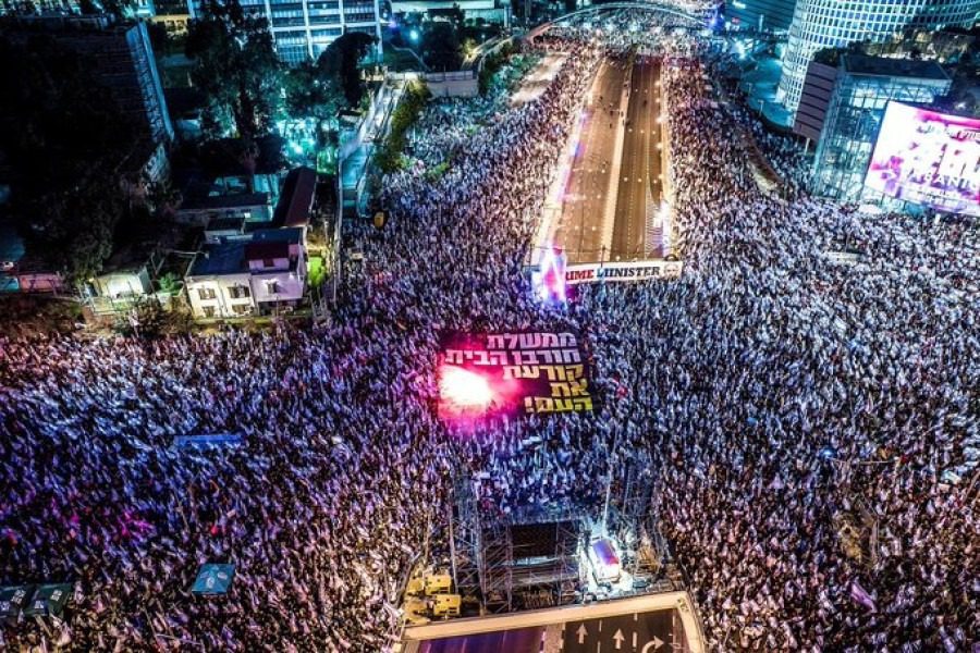 Έκρυθμη κατάσταση στο Ισραήλ: Οργισμένοι διαδηλωτές επιχείρησαν να μπουν στο σπίτι του Νετανιάχου