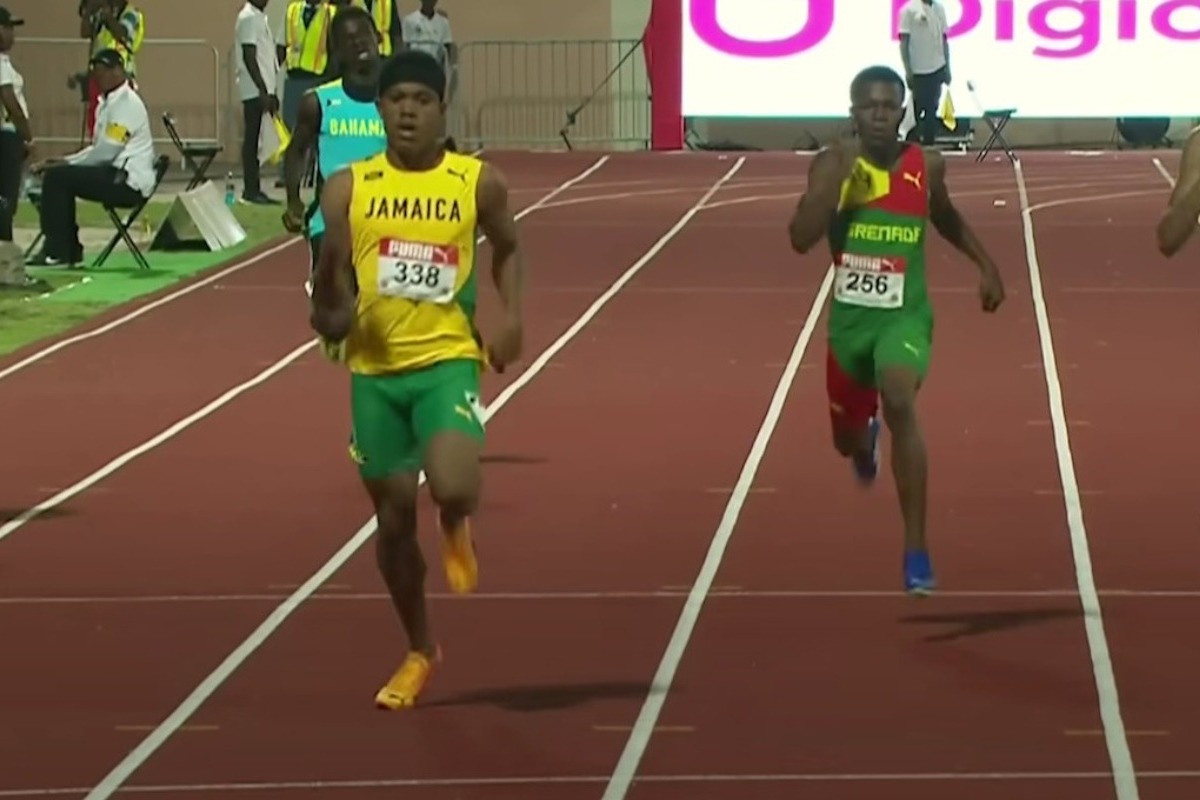 Ο 16χρονος Νικεκόι Μπράμγουελ έσπασε το ρεκόρ του Γιουσέιν Μπολτ που κρατούσε 22 χρόνια