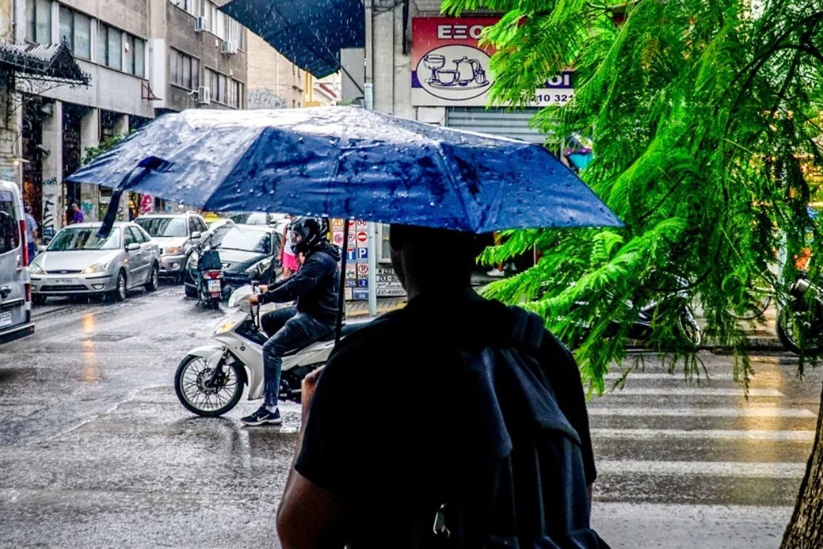 Σήμερα: Ποιες περιοχές θα «χτυπήσουν» καταιγίδες, θυελλώδεις άνεμοι και χιόνια