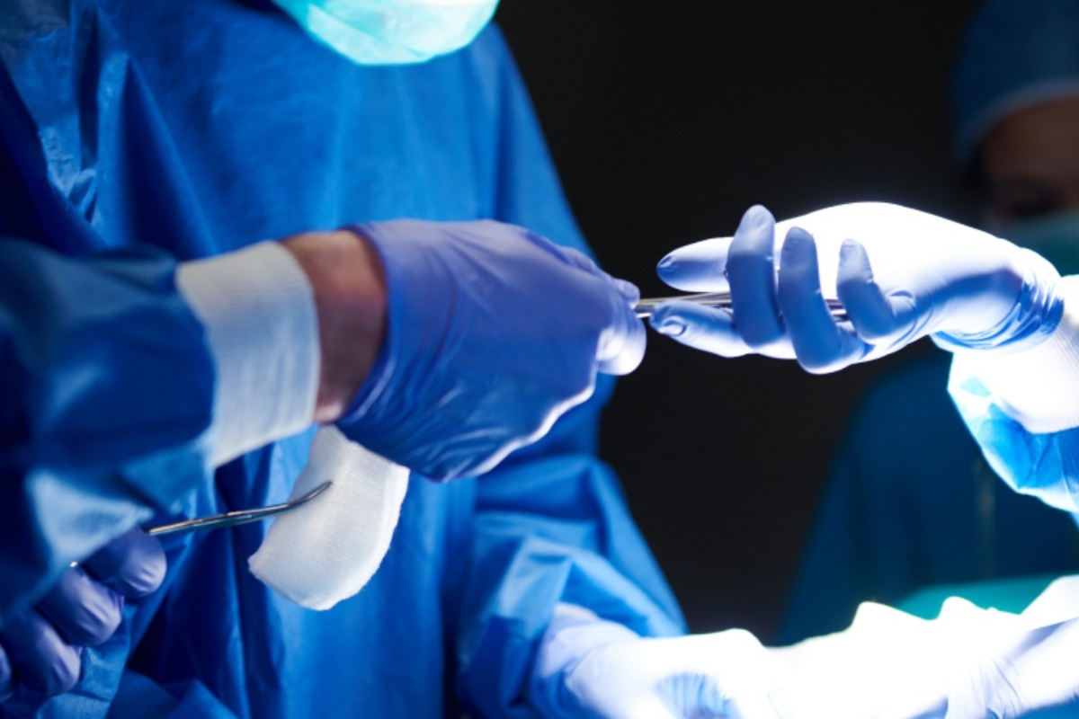 Οι γιατροί έμειναν άναυδοι όταν είδαν ένα χταπόδι στον λαιμό ασθενούς