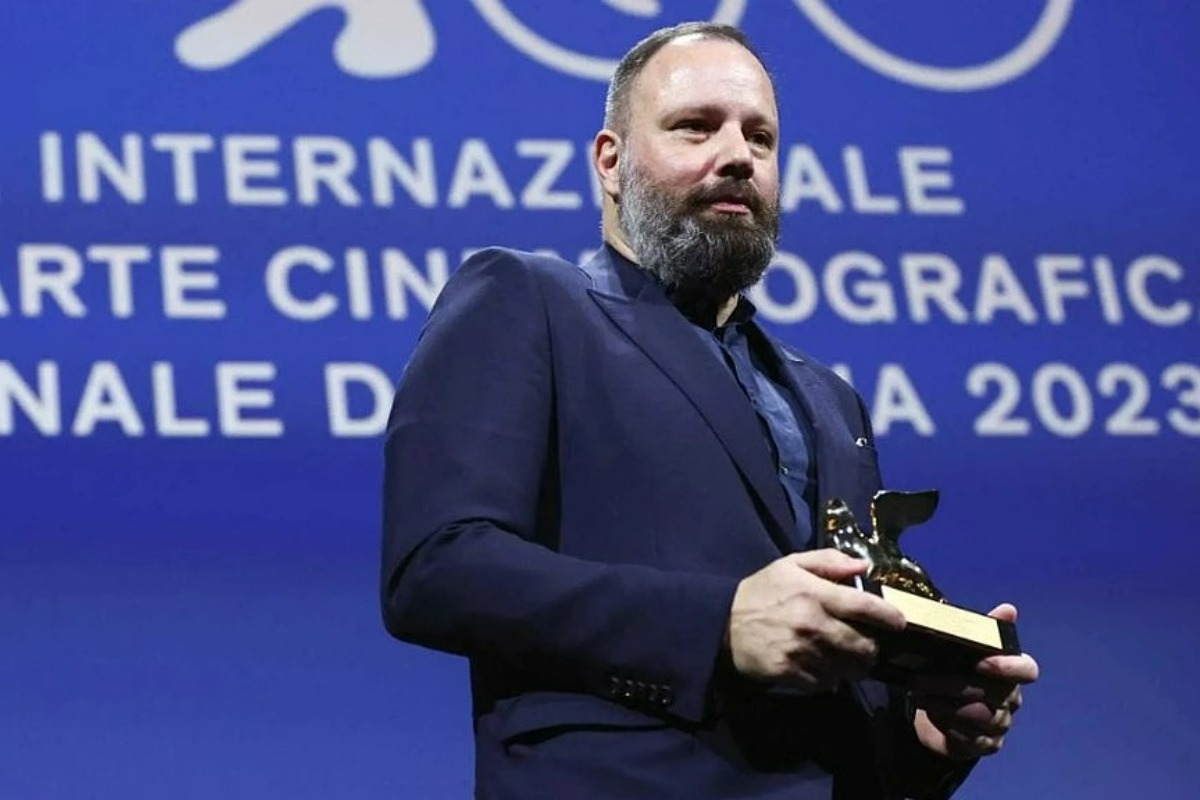 Θρίαμβος για τον Γιώργο Λάνθιμο στο Φεστιβάλ Βενετίας ‑ Κέρδισε τον Χρυσό Λέοντα για την ταινία Poor Things