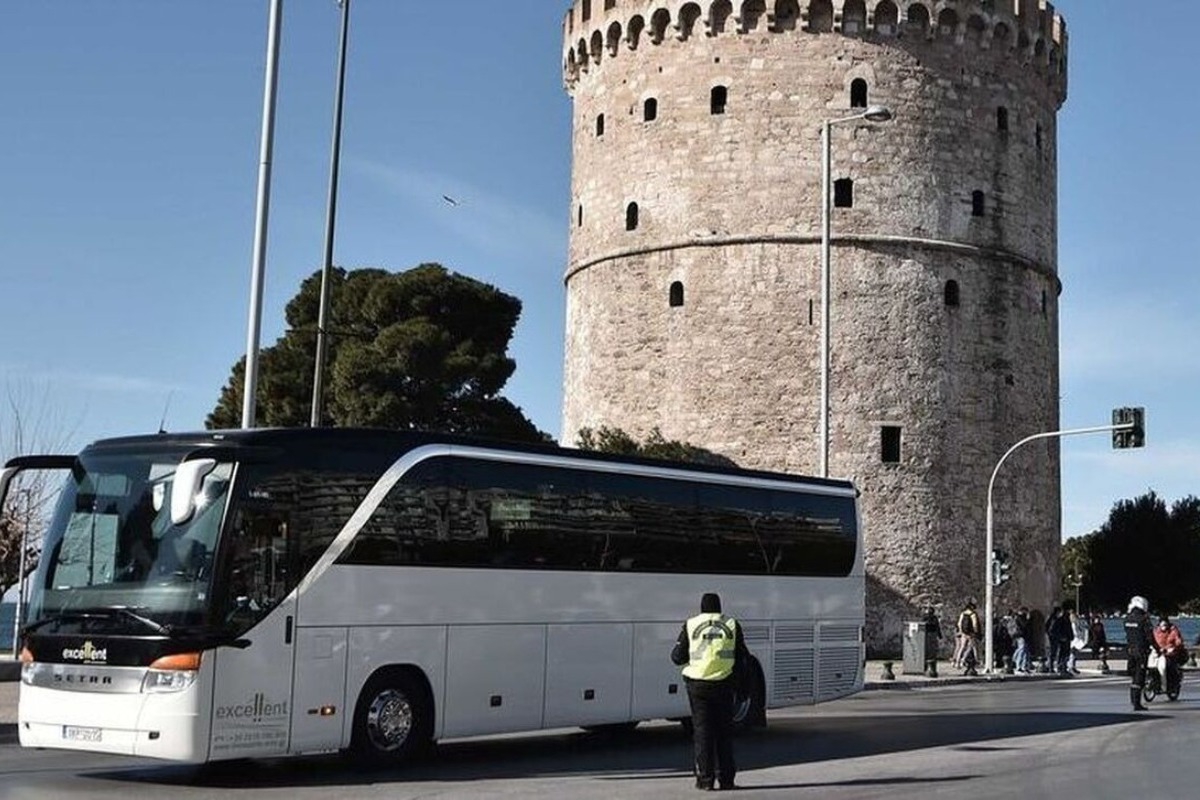 Θεσσαλονίκη: Ξέχασαν 9χρονο ΑμεΑ σε λεωφορείο για τέσσερις ώρες