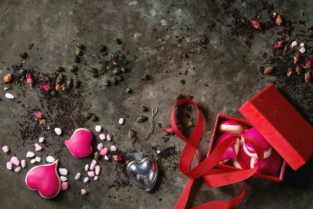 Χαρίστε μοναδικά δώρα ομορφιάς για τη γιορτή του Αγίου Βαλεντίνου από αγαπημένα επώνυμα brands!