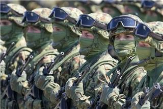 «Τύμπανα» Παγκόσμιου Πολέμου ‑ Στέλνει 20.000 στρατιώτες το ΝΑΤΟ στα σύνορα με τη Ρωσία