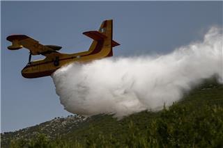 Πτώση Canadair στην Κάρυστο – Η ανακοίνωση της Πολεμικής Αεροπορίας