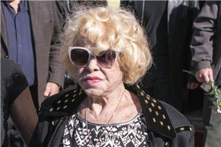 Στο νοσοκομείο σε κρίσιμη κατάσταση η Καίτη Γκρέυ