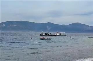 Έψαχναν τον χαμένο ψαροντουφεκά κι αυτός διασκέδαζε ... σε beach bar