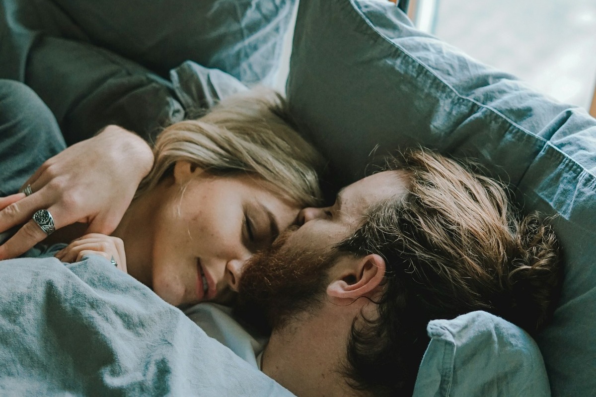 Πώς να αυξήσετε τη διάθεσή σας για πρωινό σeξ