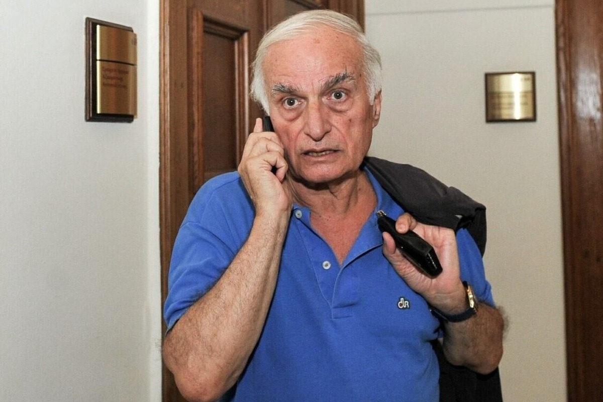 Μανώλης Μαυρομμάτης: Βγήκε από τη ΜΕΘ ‑ Οι πρώτοι που τον επισκέφτηκαν
