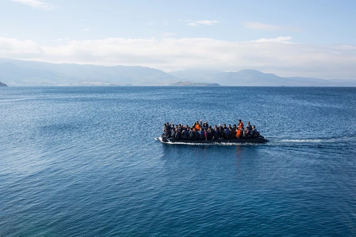 Πώς το κύκλωμα με τις ΜΚΟ έστηνε τις διακινήσεις μεταναστών – Τους παρακολουθούσαν 10 μήνες