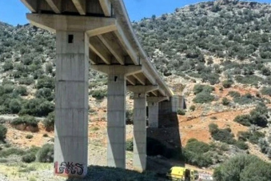 Κρήτη: Η πρώτη δήλωση του Μητροπολίτη για την άρνηση να διαβαστεί το Ευαγγέλιο στην κηδεία της 17χρονης