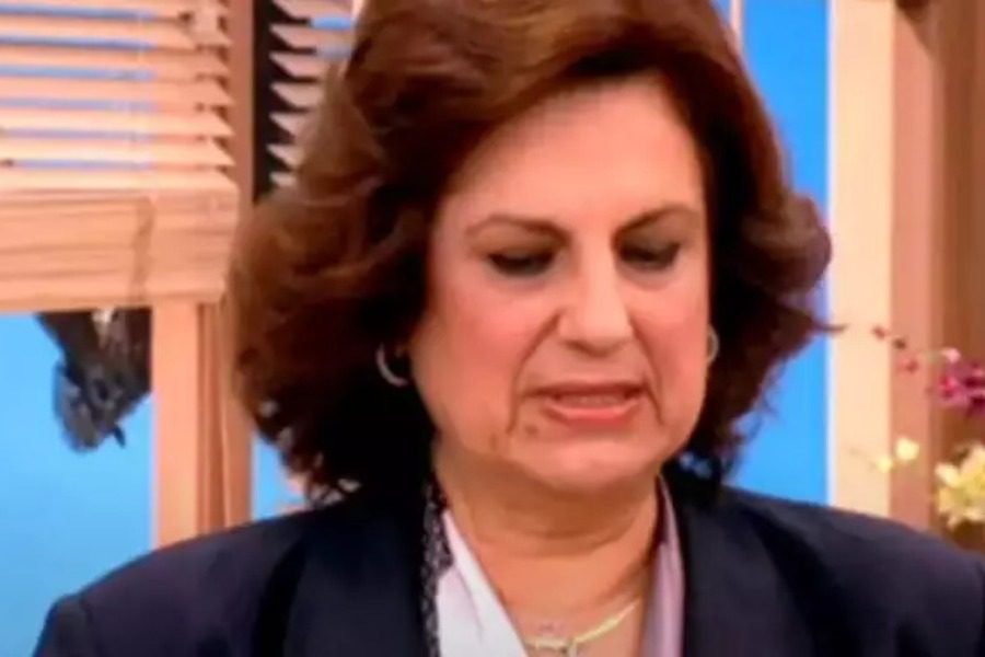 Στο νοσοκομείο μεταφέρθηκε η Μαίρη Παναγάκου μετά την αυτοκτονία του γιου της