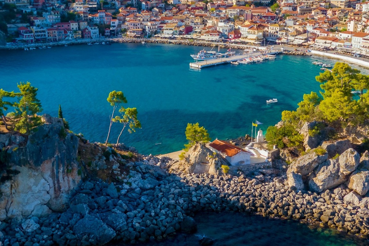 Αυτά είναι τα 5 ελληνικά νησιά που προτείνει η γαλλική Le Figaro για το καλοκαίρι του 2024
