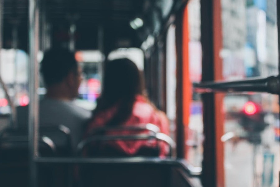 Φωτιά σε τουριστικό λεωφορείο στο Χαϊδάρι