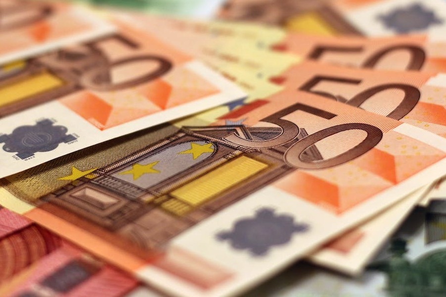 Έρχονται αυξήσεις στον κατώτατο μισθό: Πού «κλειδώνει» το ποσό ‑ Πότε ανακοινώνεται