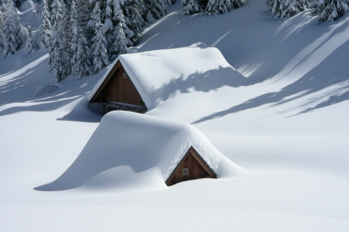 «Ice halo»: Το σπάνιο φυσικό φαινόμενο στη χιονισμένη Βαυαρία