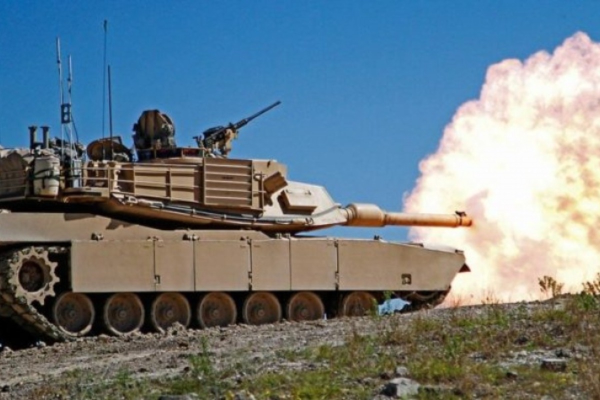 Οι ΗΠΑ ενισχύουν στρατιωτικά την Ουκρανία με άρματα μάχης