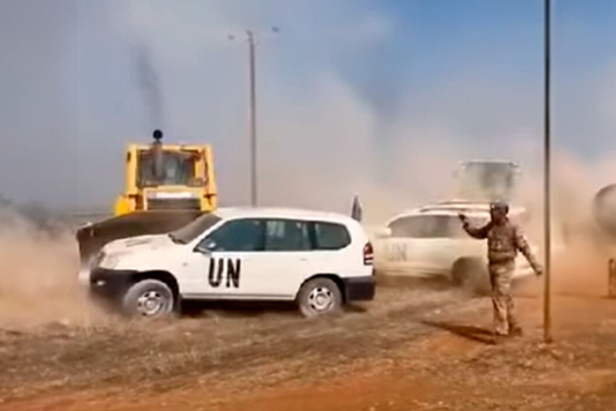 Αποκαλυπτικά βίντεο από την επίθεση Τουρκοκυπρίων κατά δυνάμεων του ΟΗΕ στη νεκρή ζώνη