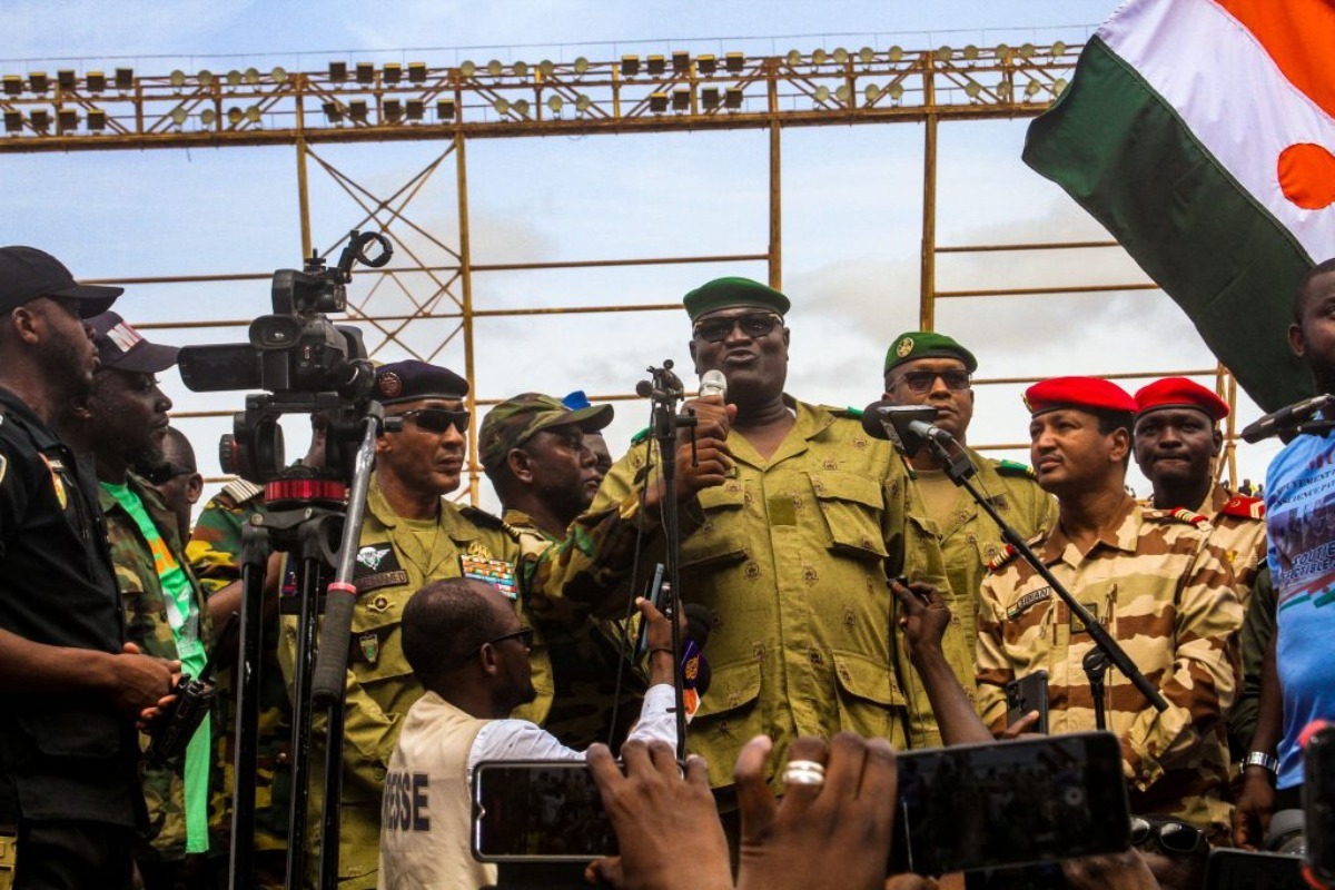Κίνδυνος πολεμικής σύρραξης στην Αφρική: Κλείνει ο εναέριος χώρος στο Νίγηρα