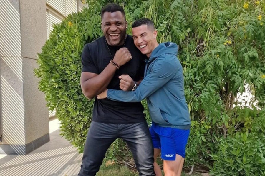 Viral η φωτογραφία του Κριστιάνο Ρονάλντο με βαμμένα νύχια