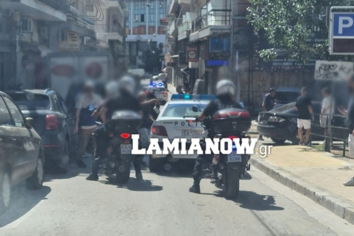 Αγριο ξύλο στο κέντρο της Λαμίας: Περίπου 40 άτομα συνεπλάκησαν με λοστάρια και καδρόνια