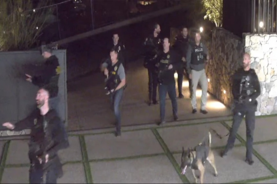 Κομάντο μπούκαραν στο σπίτι ραδιοφωνικής παραγωγού