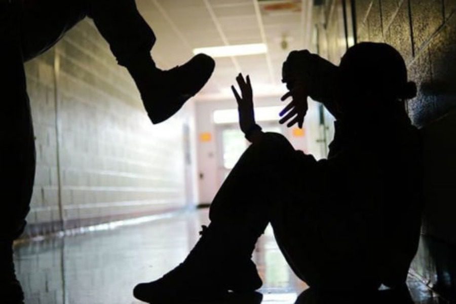 Νέο σοκ σε σχολείο: Αγριος ξυλοδαρμός 16χρονου μαθητή