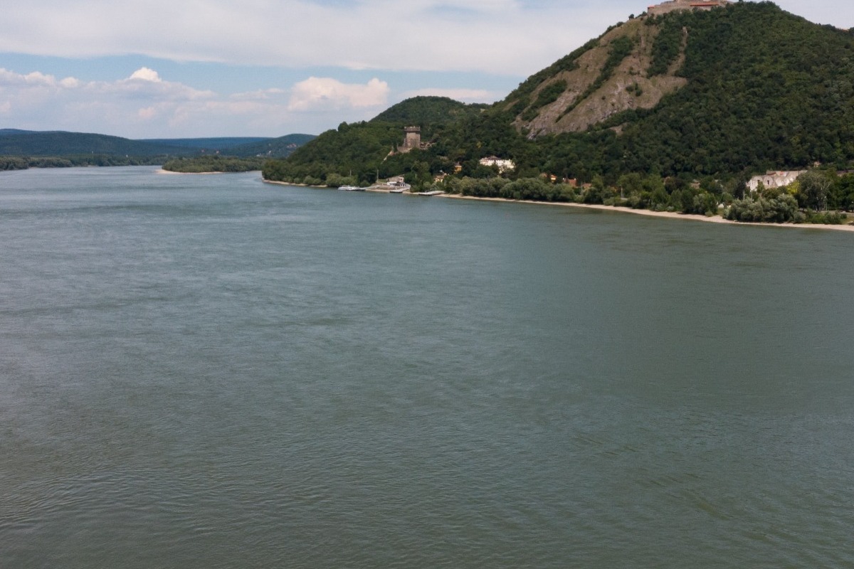 Μυστήριο με πτώμα αγοριού που βρέθηκε στον Δούναβη τυλιγμένο σε αλουμινόχαρτο