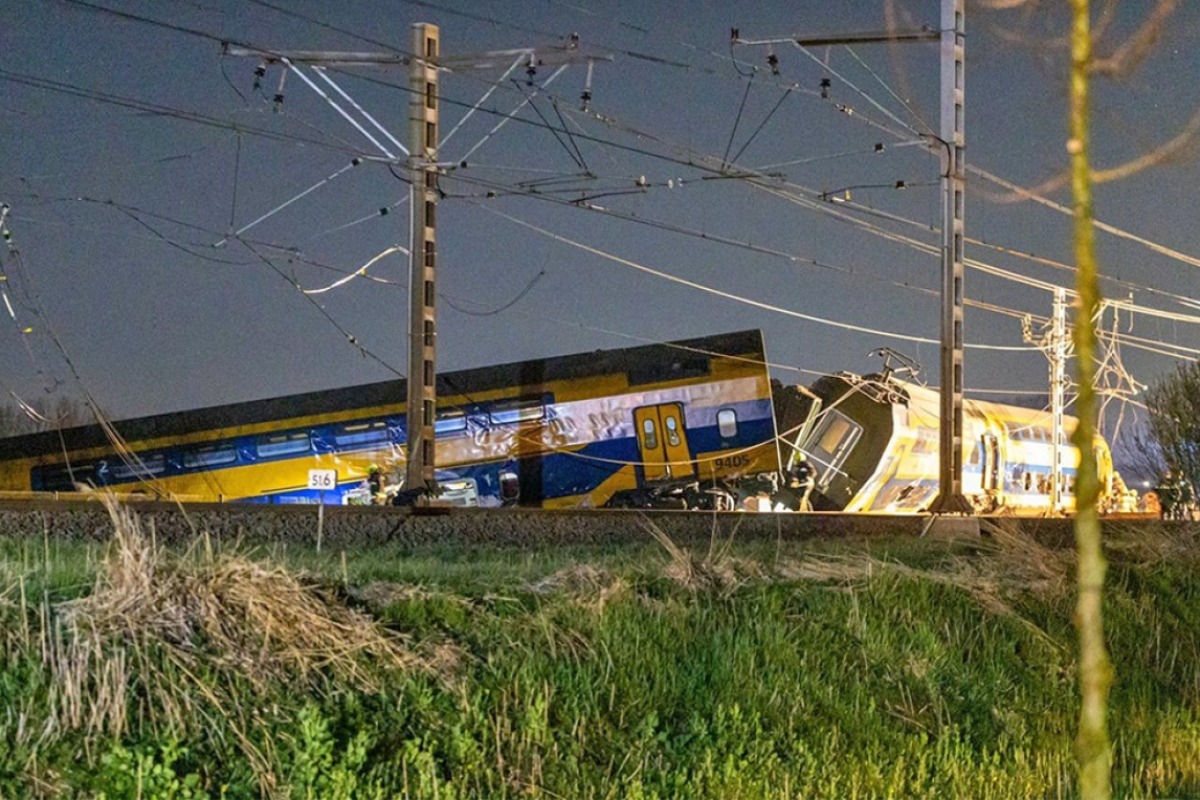 Ολλανδία: Ένας νεκρός και 30 τραυματίες από τον εκτροχιασμό τρένου
