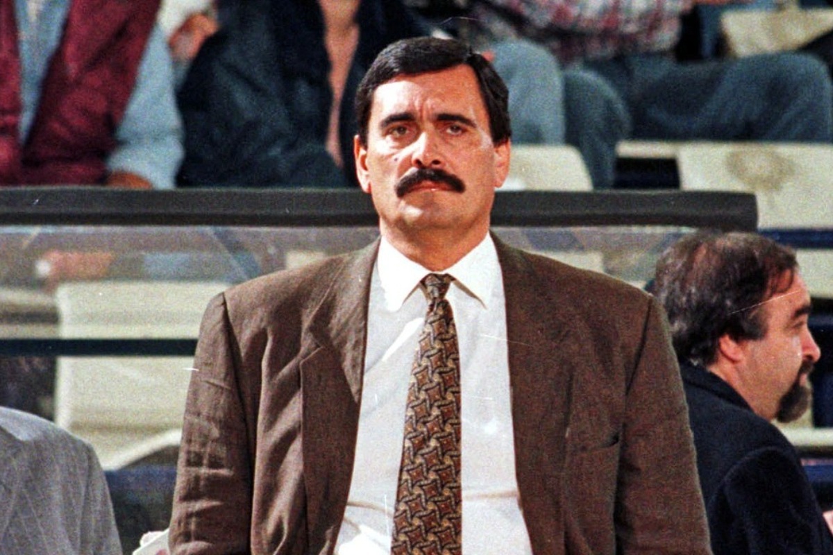 Τραγωδία για τον Βλάντο Τζούροβιτς: Δήλωσε την Παρασκευή την εξαφάνιση του γιου του και τον βρήκαν νεκρό - Ο 75χρονος προπονητής μπάσκετ έγινε γνωστός στην Ελλάδα με τη δουλειά του σε ΑΕΚ, Πανιώνιο και Αρη