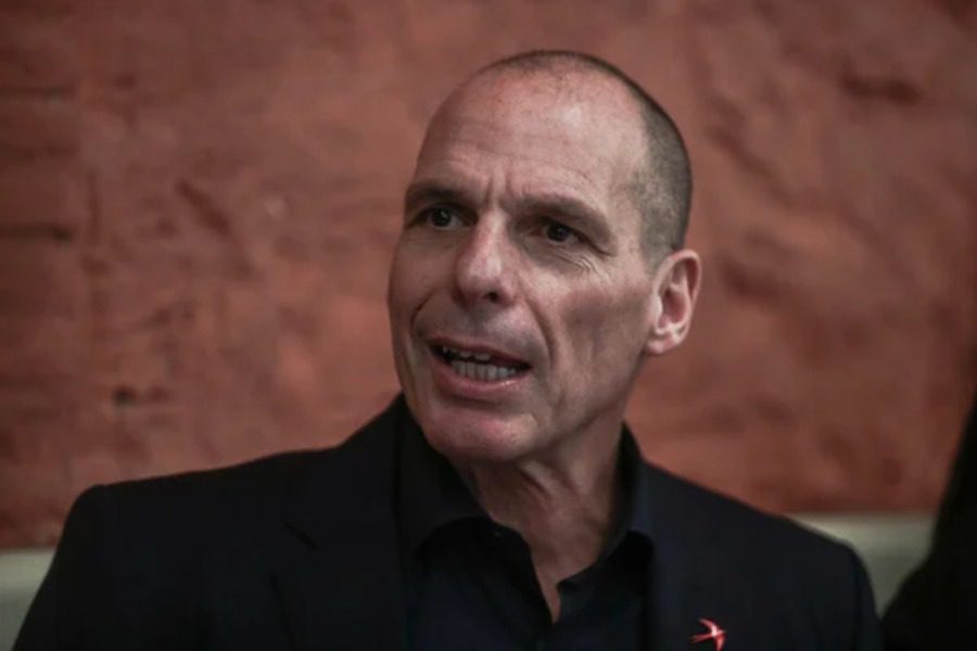 Βαρουφάκης: Είδα ποιος με τραυμάτισε και δεν ήταν 17χρονος