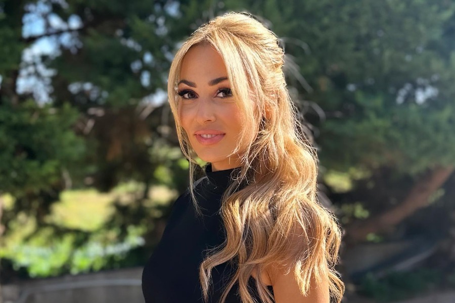 Ελένη Βουλγαράκη: Απαντά στα αισχρά σχόλια στα social media για τη σχέση της με τον Φώτη Ιωαννίδη