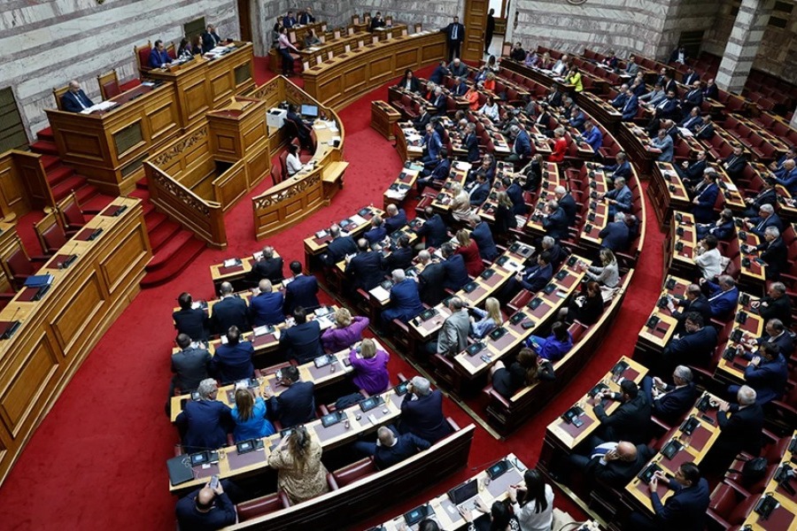 Φορολογικό νομοσχέδιο: Υπερψηφίστηκε μόνο από τους βουλευτές της ΝΔ - Υπέρ των διατάξεων ψήφισαν οι 158 βουλευτές της Νέας Δημοκρατίας, ενώ σύσσωμη η αντιπολίτευση καταψήφισε