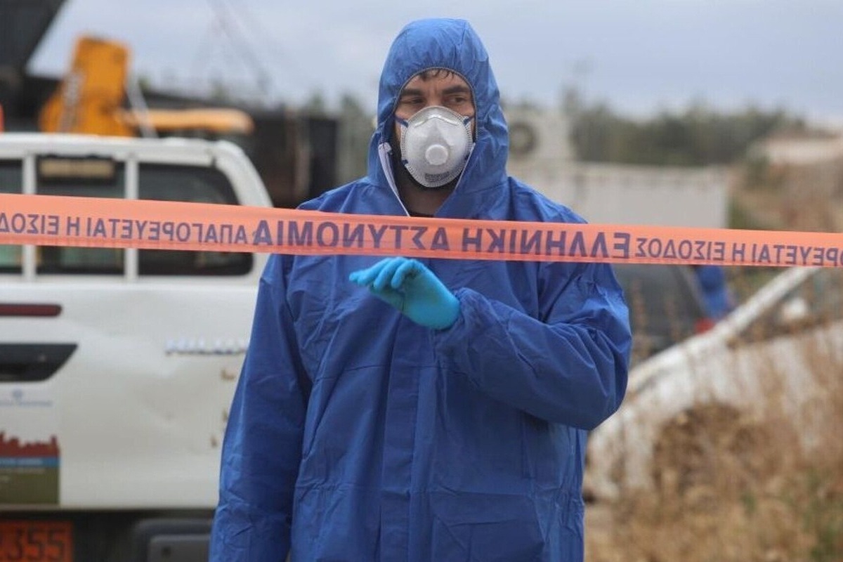 Βραυρώνα: «Το μωρό είχε κακώσεις εν ζωή» ‑ Φίλη της μητέρας περιγράφει το λουτρό αίματος στο δωμάτιο