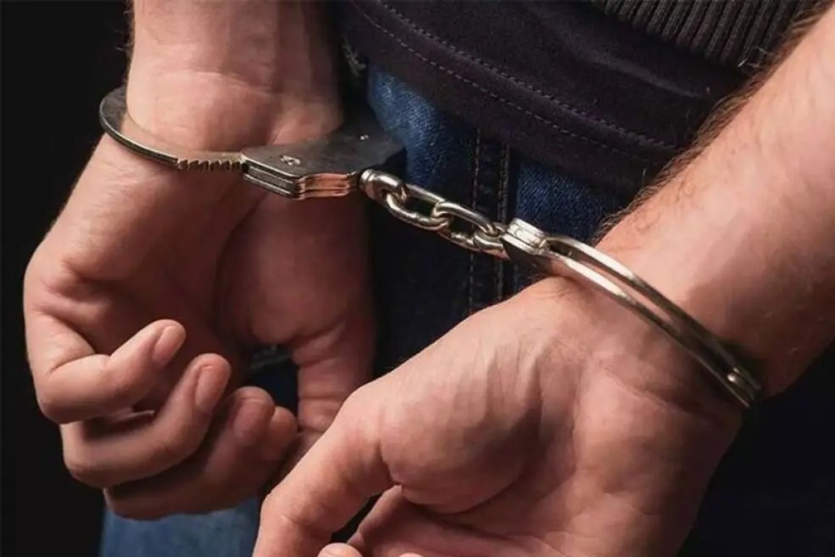 Συνελήφθη ο πρόεδρος του 15μελούς του 4ου Γυμνασίου Πάτρας