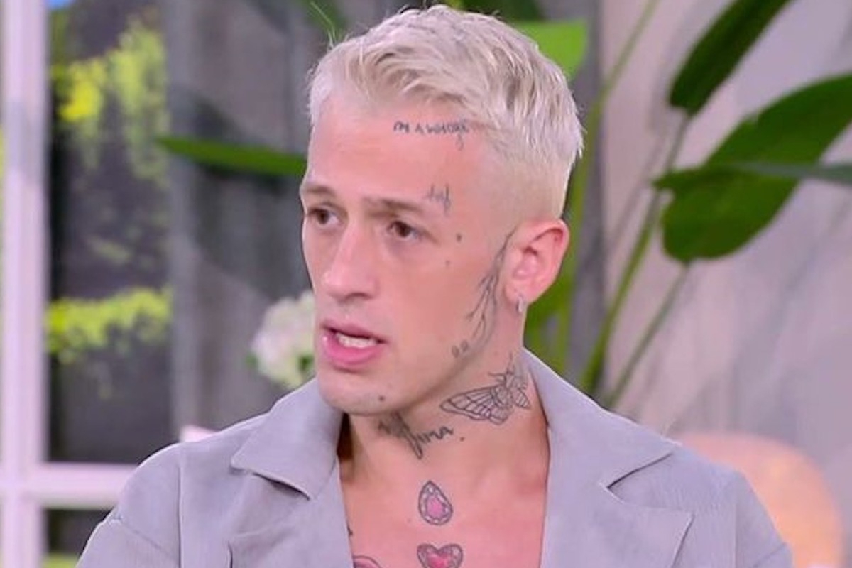 Τάσος Ξιαρχό: «Μου έστειλαν μήνυμα ότι μπορεί να χάσουν το επίδομα με αυτά που κάνω, ας το χάσουν»