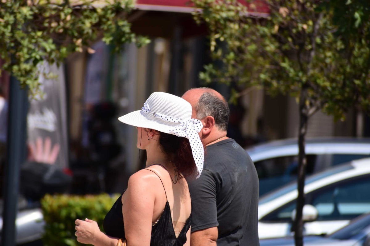 Καιρός: Πάνω από 30°C το θερμόμετρο την Τετάρτη – Αναλυτικά οι θερμοκρασίες των επόμενων ημερών