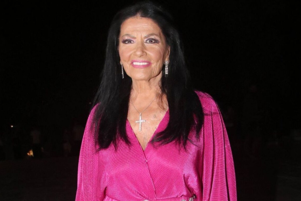 Ζωζώ Σαπουντζάκη: «Είμαι ζωντανή, ντροπή που θέλησαν να με παρουσιάσουν προ του τέλους»