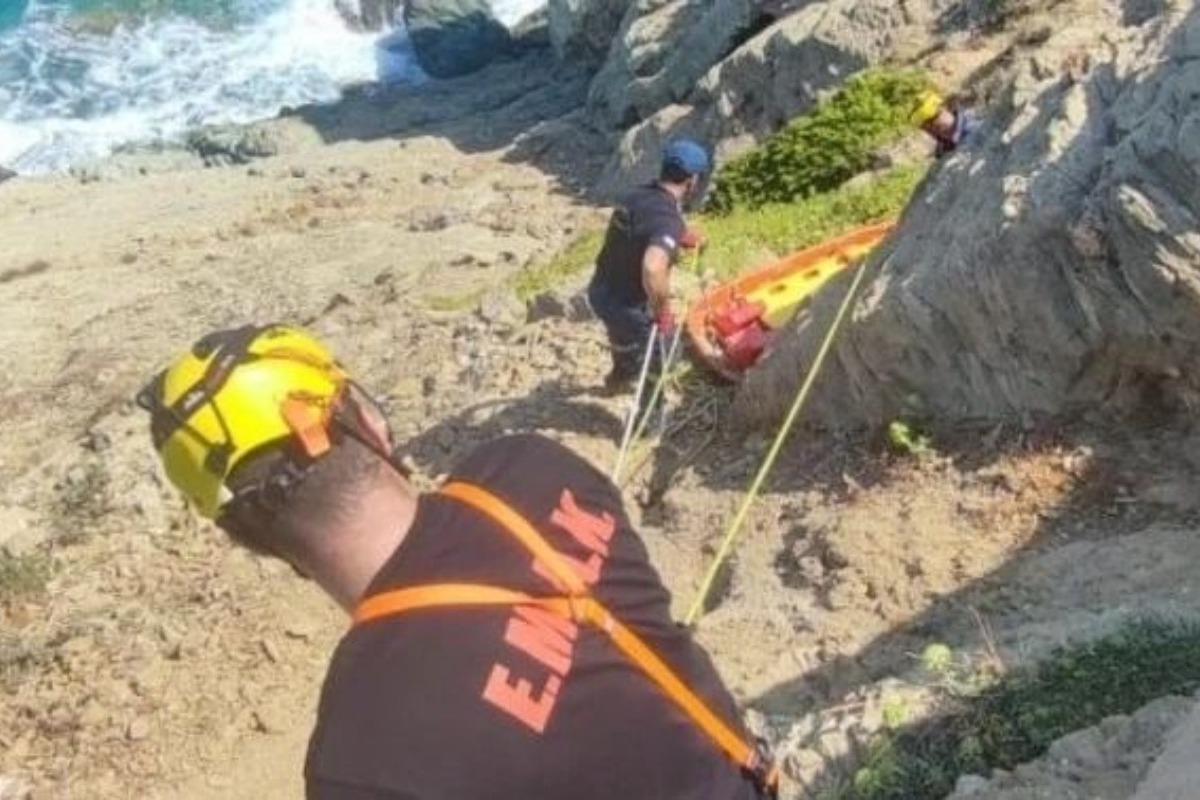 Εργατικό ατύχημα στην Κρήτη: 53χρονος έπεσε σε γκρεμό ενώ καθάριζε πισίνα ξενοδοχείου