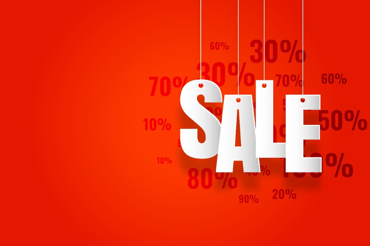 Καλοκαιρινές εκπτώσεις έως ‑ 80% από τα μεγαλύτερα eshops ένδυσης!