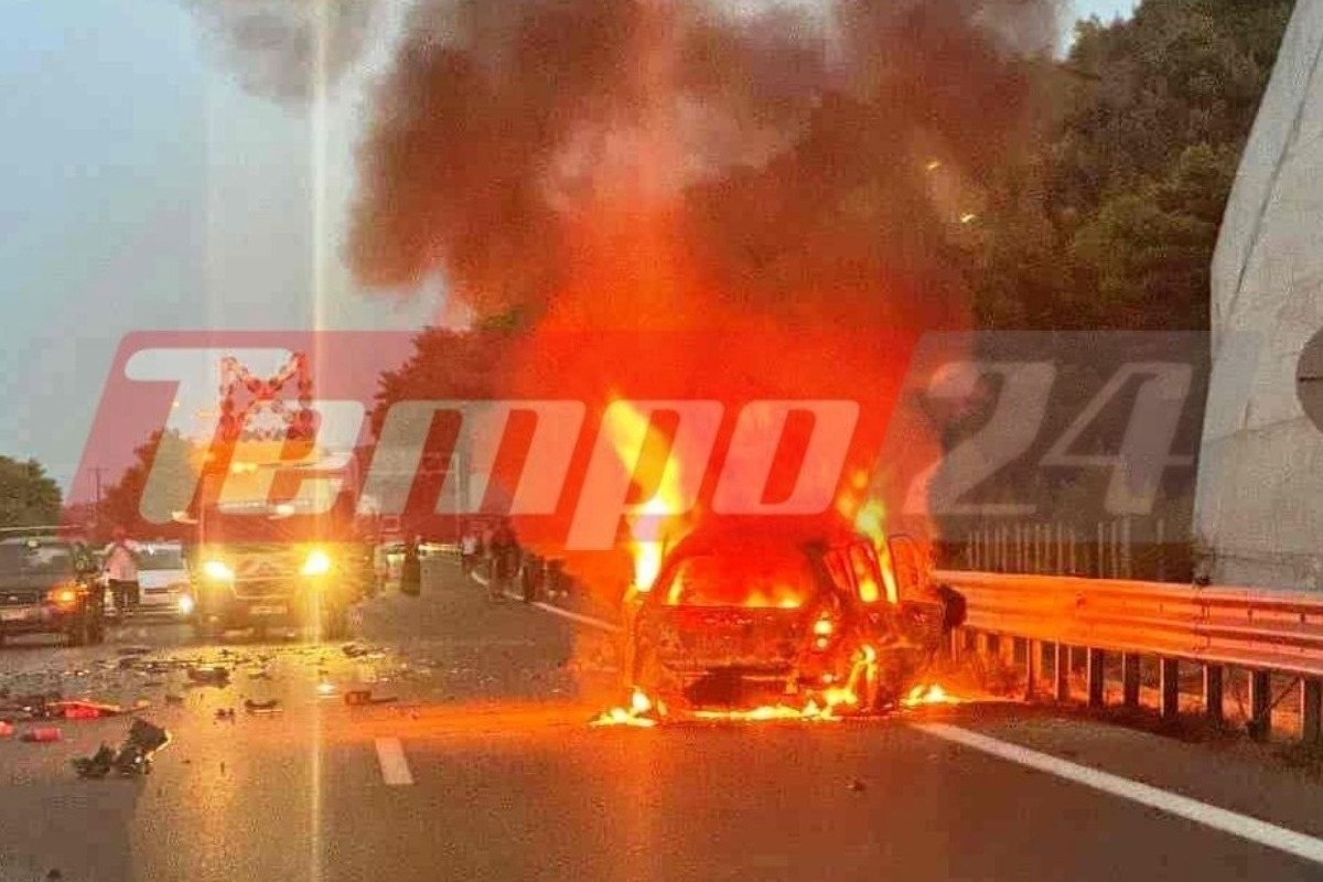 Αχαΐα: Σφοδρή σύγκρουση οχημάτων - Ένας νεκρός, δύο τραυματίες - Φρικτό τροχαίο δυστύχημα σημειώθηκε στην Ολυμπία Οδό