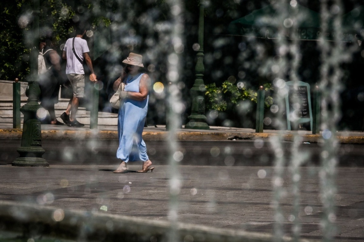 Καιρός: «Φούρνος» η χώρα τα επόμενα 24ωρα - Ποιες περιοχές θα «χτυπήσουν» 43άρια - Σε ποιες περιοχές αναμένονται επικίνδυνες θερμοκρασίες - Πότε κορυφώνεται το κύμα καύσωνα