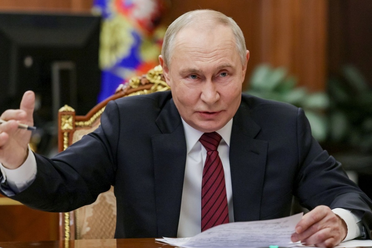 Επίθεση Πούτιν κατά Ευρώπης: «Γουρουνάκια που ήλπιζαν να καταρρεύσει η Ρωσία» οι ηγέτες τους - «Αν δεν θέλουν ουσιαστική συζήτηση», είπε ο Ρώσος πρόεδρος, «τότε η Ρωσία θα απελευθερώσει τα ιστορικά της εδάφη στο πεδίο της μάχης»