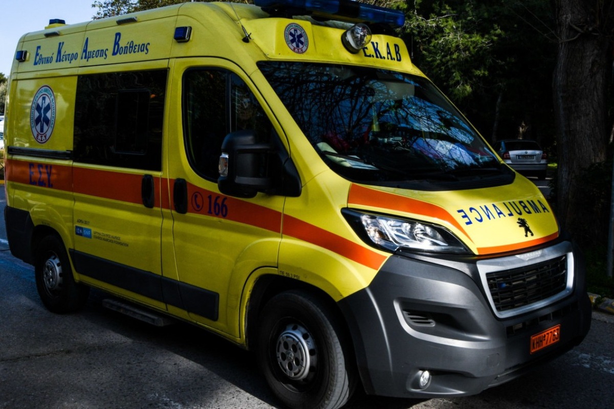 Θανατηφόρο τροχαίο στην Κέρκυρα: Αυτοκίνητο με μητέρα και κόρη έπεσε σε ποτάμι ‑ Νεκρή 75χρονη