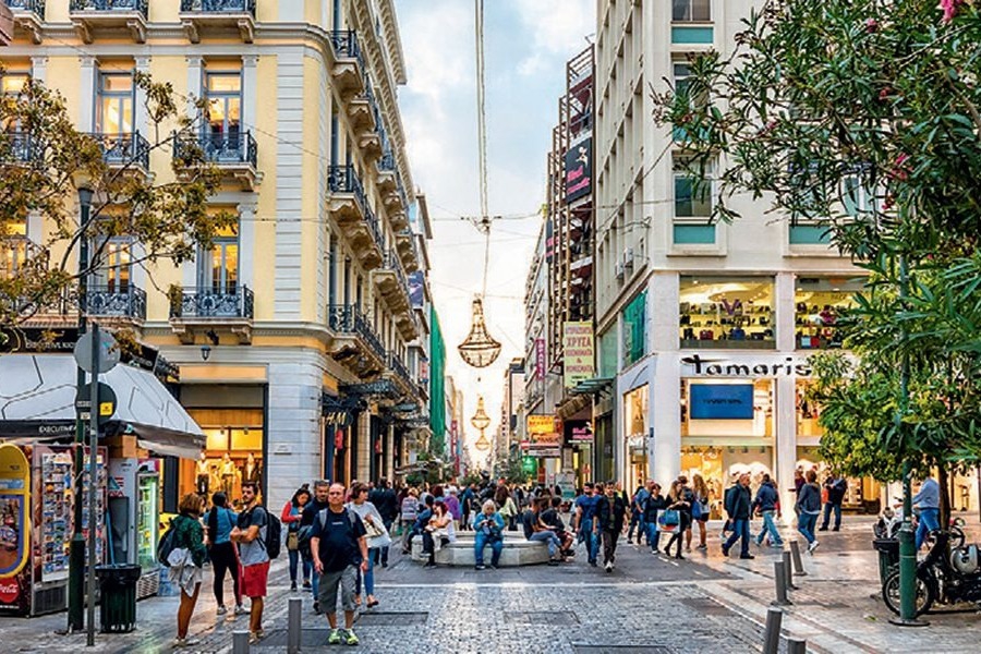 Ανοιχτά τα μαγαζιά κάθε Κυριακή στην Αθήνα για 6 μήνες