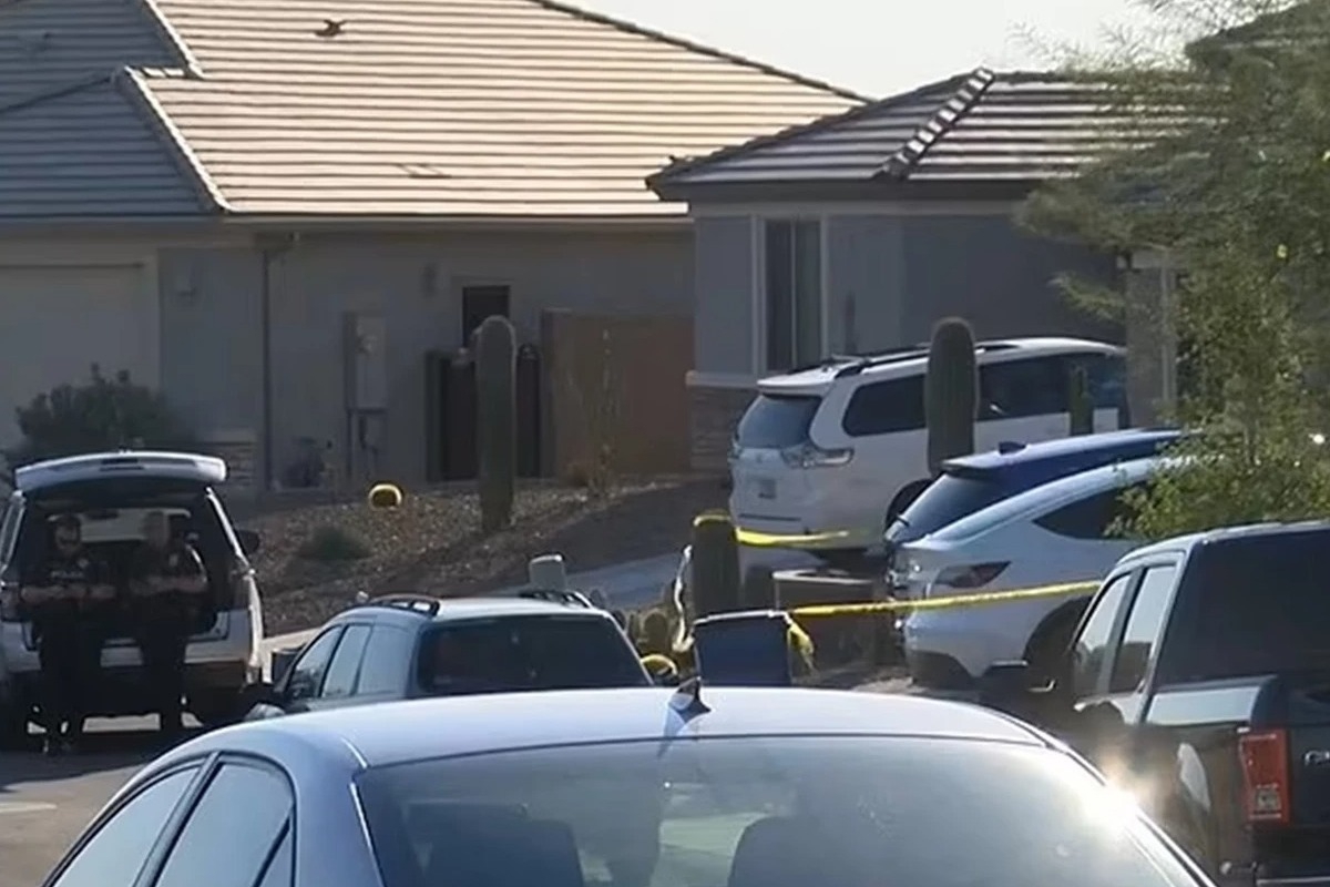 Νεκρό κοριτσάκι 2 ετών: Το άφησε ο πατέρας του στο αυτοκίνητο σε 43°C